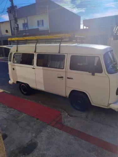 Volkswagen Kombi Standard 1.4 MI Total Flex 8V 2010