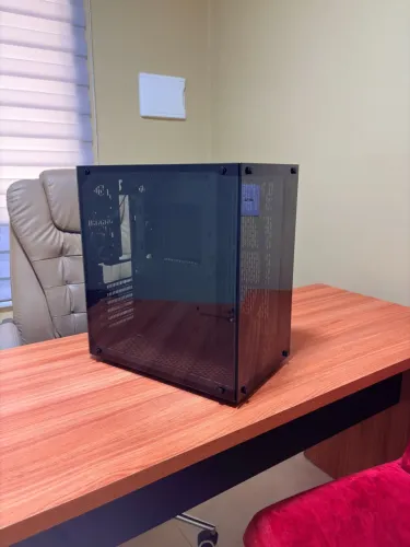 Gabinete Redragon Wideload