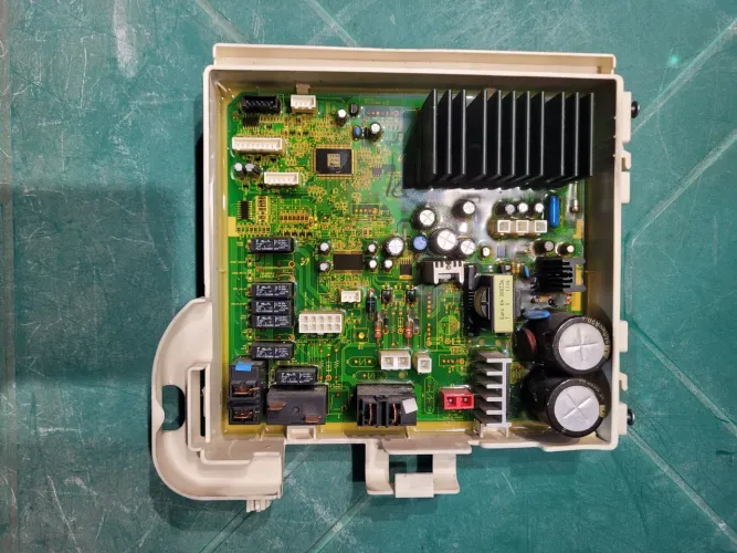 Placa de Potência da Lava e Seca Samsung modelo wd8854 e wd0854 usada