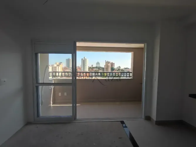 Imóvel para aluguel tem 54 metros quadrados com 2 quartos
