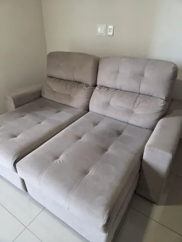 Sofá Retrátil/Reclinável 2m