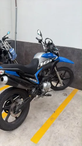 Troco liga leve Bros, em rodas Raiadas