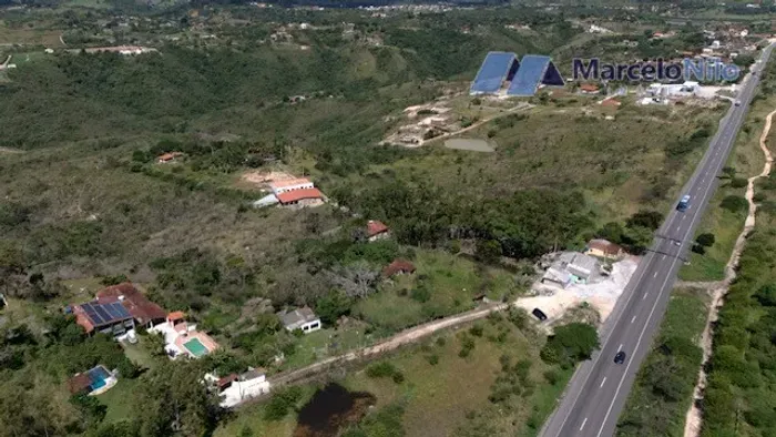 Área Em Chã Grande Beira da Pista Com 15.000m2