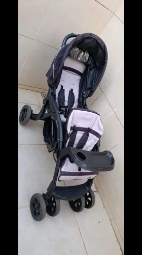 Carrinho de Gêmeos Galzerano Doppio + 2 Bebês Confortos + 2 Bases  para Carro.