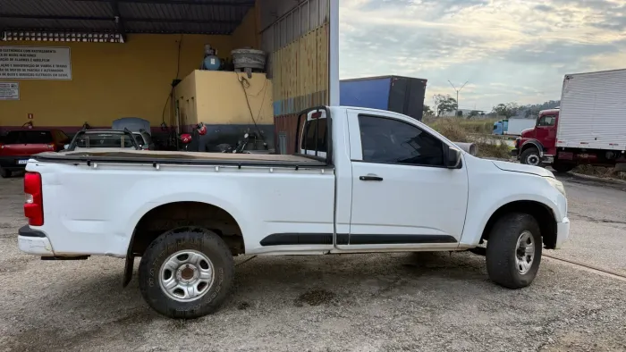 Chevrolet S10 Pick-up LS 2.4 F.power 4X2 CS 2015