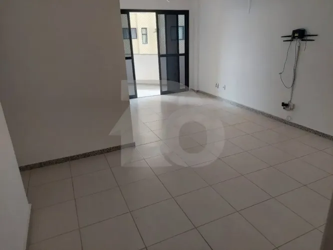 Condomínio Residencial Gran Farol: Apto com Suíte, DPE e Piscina