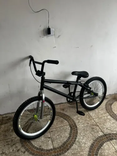 Vendo bicicleta aro 20 light