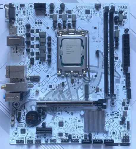 Kit Processador i3-12100f + Placa-Mãe Colorful BATTLE-AX H610M-E WIFI
