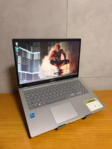 Notebook Asus VivoBook - Core i3 11a Geração- 8Gb Ram - Ssd Nvme 256Gb - Tela Full HD