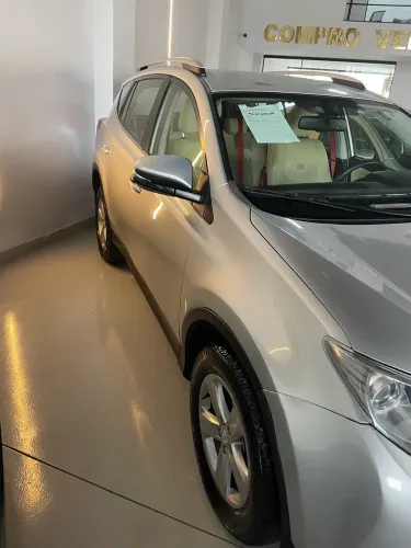 Toyota RAV4 2.0 4X4 16V Aut. 2013