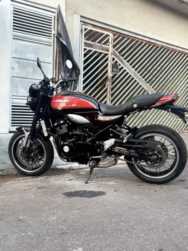 Kawasaki Z900RS café