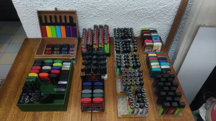 Coleção de Isqueiros / acendedores.
