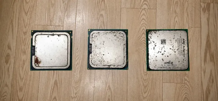 CPUs - Intel 775 + Sempron