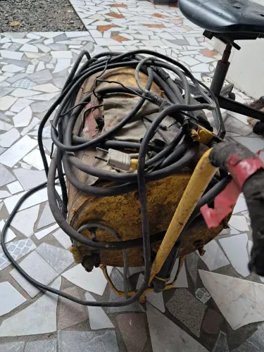 máquina de solda