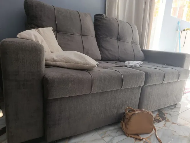Vendo sofá retrátil