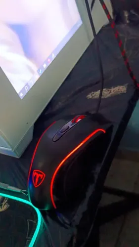 Mouse Gamer T-Dagger Private Preto com LED Multicolorido T-TGM106