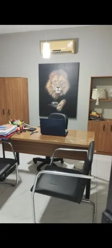 Alugo coworking (escritório) mobiliado