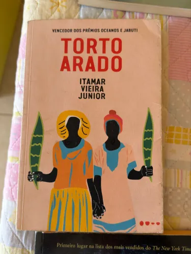 Torto Arado - Novo em bom estado