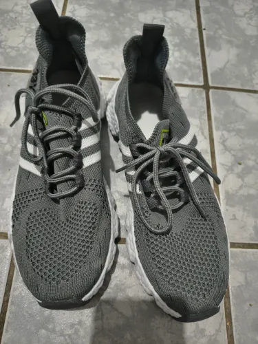 Tênis feminino 37