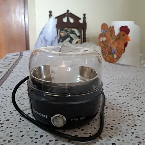 Omeleteira e Panela Elétrica Para Cozinhar Ovos Easy Egg Cooker Mondial