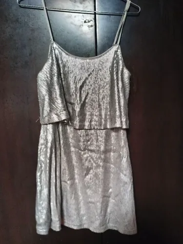 Vestido de Festa Prateado com Paetês - Forever 21