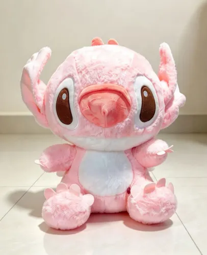 Pelúcia Stitch Angel com 40cm de tamanho.