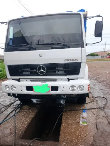Vende-se caminhão basculante trucado traçado Atron 2729 2014