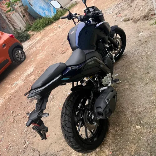 Moto muito zera,vem nela?