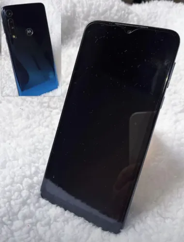 Motorola one macro - usado 