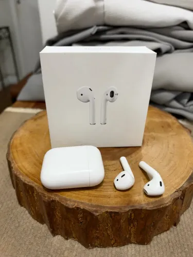 Apple AirPods 2ª Geração