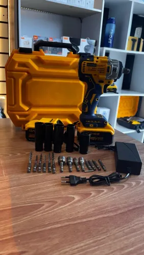 Chave de Impacto a Bateria Daoyee 48V (Kit Completo com Acessórios)