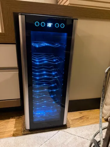 Adega Electrolux