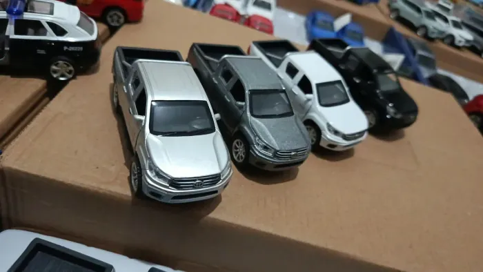 Carrinhos de ferro em miniatura