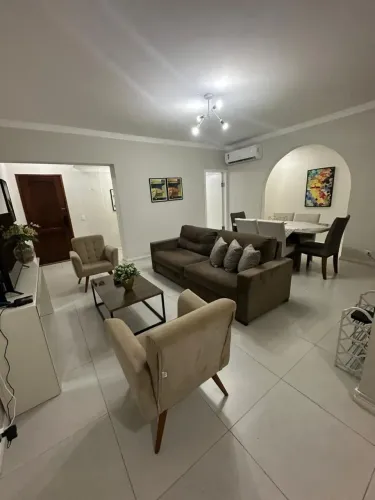 Aluguel mobiliado em ótima localização, em Nazaré, com 130 m². 3Q/1S, DCE. 1 vaga - Belém