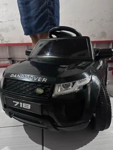 Carro elétrico infantil 