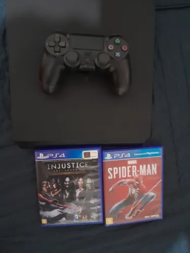 PS4 Slim c/controle e 2 jogos