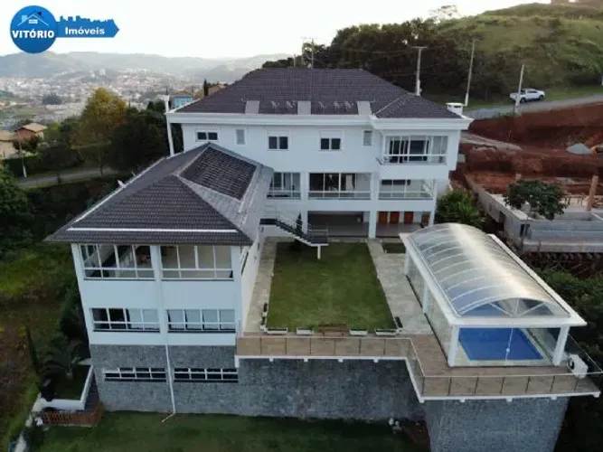Mansão em São Roque á venda !