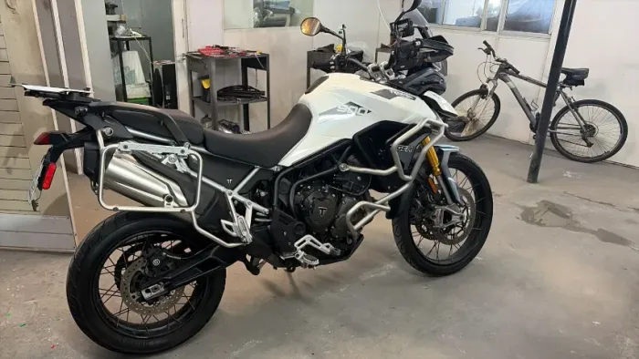 Tiger 900 Rally 2023 + Opcionais Baixo KM