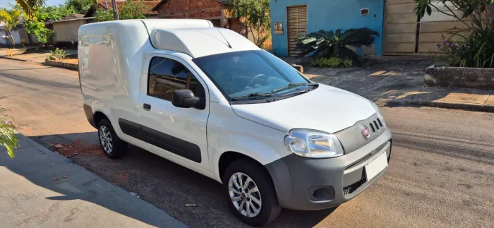 Fiat Fiorino Furgão Work. Hard 1.4 Flex 8V 2P 2019