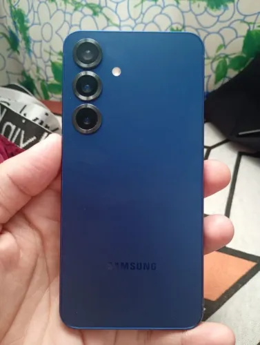 S25 normal 5.3 pra sair hoje !!!