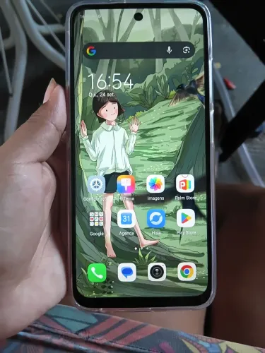 Celular semi novo tceno so com um mes de usor