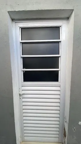 Kit portas e janelas em alumínio branco