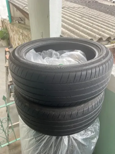 Par de pneus Bridgestone Turanza 205/50R17