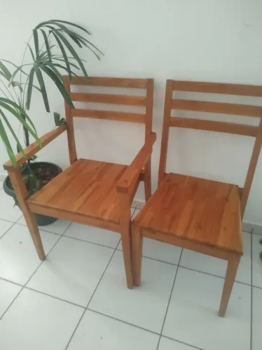 2 Cadeiras provençal primeira linha durabilidade resistência 