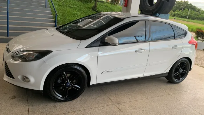 Ford Focus 2.0 16v/se/se Plus Flex 5P Aut. 2015