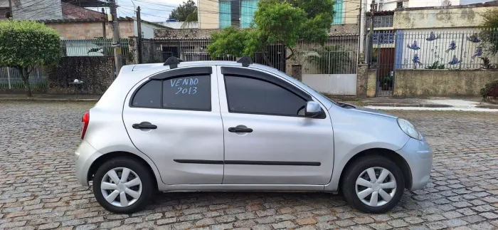 Nissan March S 1.0 16V Flex Fuel 5P 2013