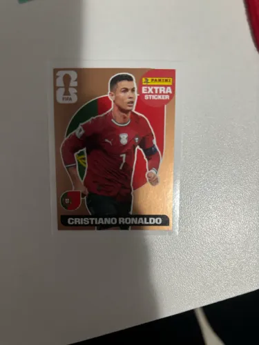 Cristiano Ronaldo legend bronze 2026