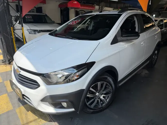 Chevrolet Onix Activ 1.4 8V Flex Aut. 4P 2018