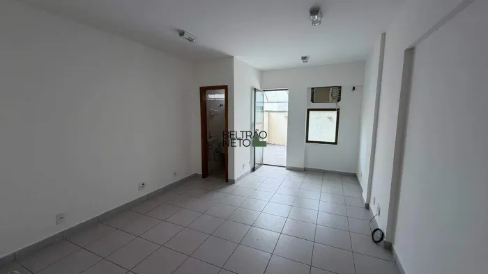 Sala para alugar no Buritis.