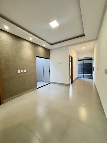Casa, 2 quartos, 1 suíte, 65 m², 2 vagas no Res. Antonio Barbosa em Goiânia